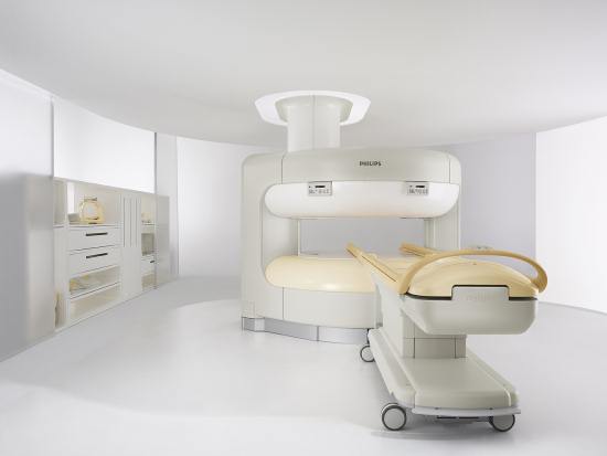 Магнитно-резонансный томограф с открытым контуром
