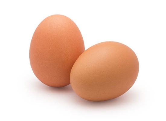Сырые куриные яйца